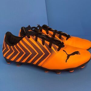 Puma Men's Orange & Black Puma Tacto II FG/AG Jr Athletic Shoes Size 2